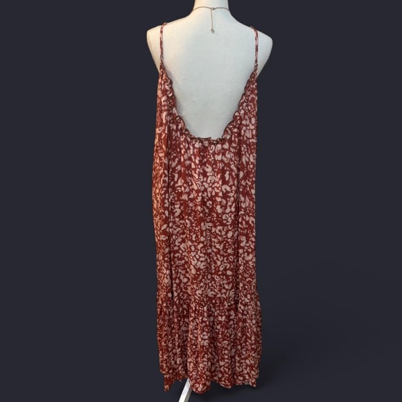 Anthropologie XS Maxi Dress Flowy Low Back - Picture 3 of 8